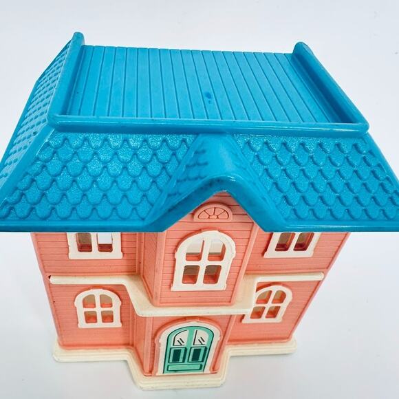 LITTLE TIKES Miniature VICTORIAN PLAY HOUSE DOLLHOUSE Pink Blue Replica USA 4" - Picture 2 of 11